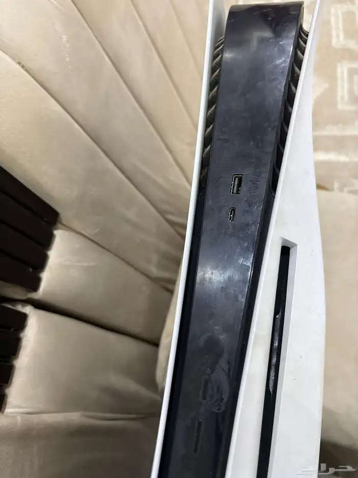 سوني فايف مع 2يده مع حساب في فورزا وكود مع اسلاك 1