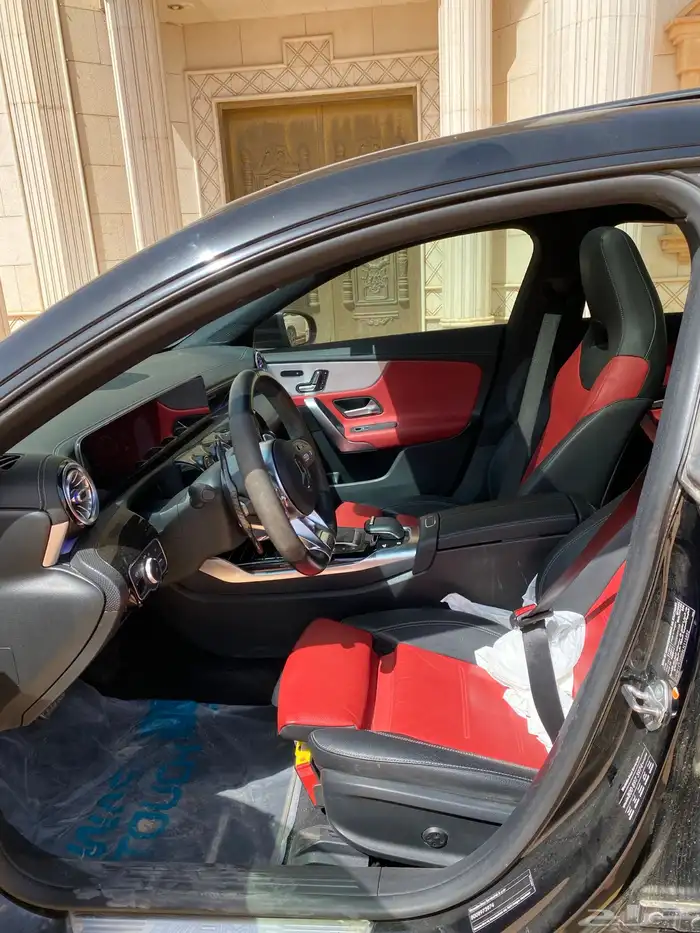 للبيع مرسيدس CLA35 AMG اسود 2020 الجفالي 12