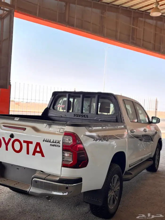 هايلكس فل كامل ديزل 2025 8