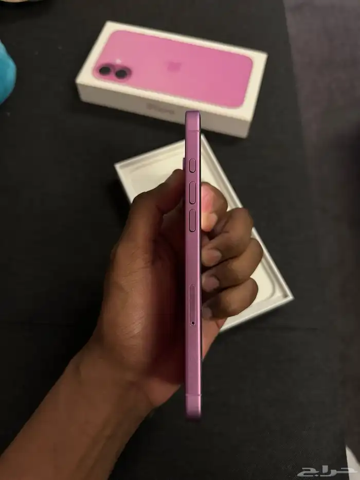 آيفون 16 بلس 6