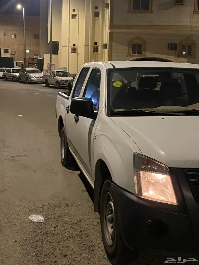 ايسوزو ديماكس 2011  ( مخبطه المكينه ) 1