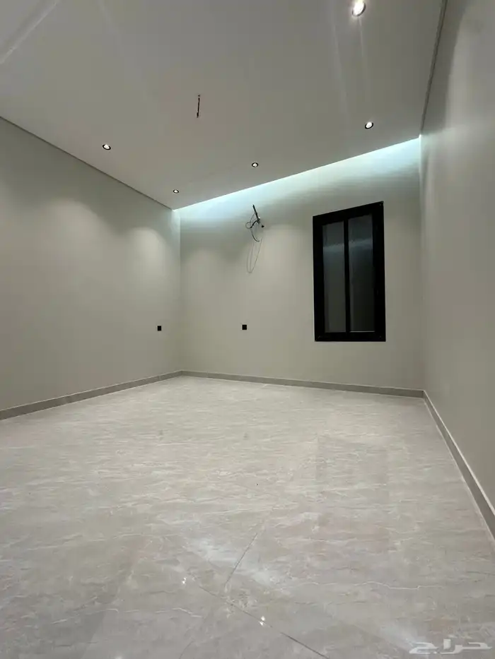 شقه للبيع ارضي مدخل خاص 13