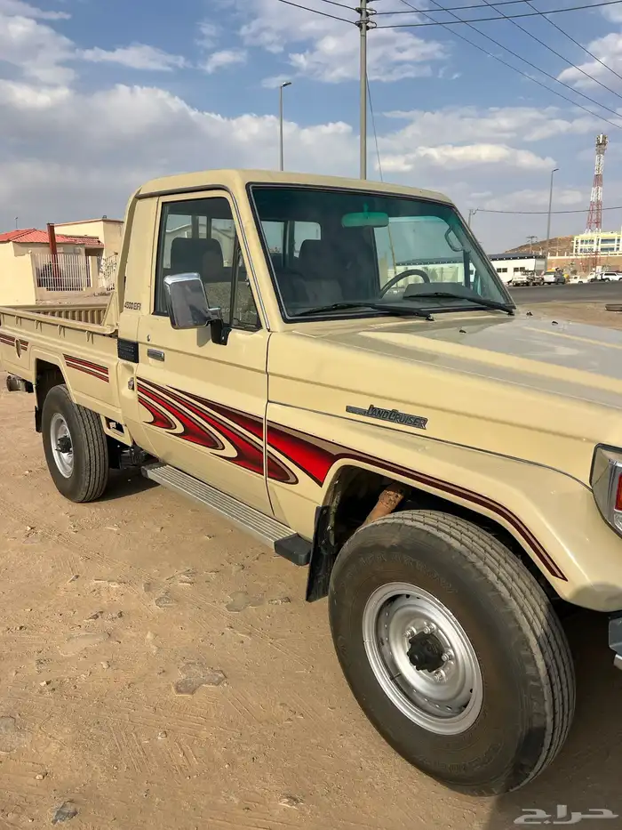 للبيع جيب شاص مديل 2006 ماشي 294 4