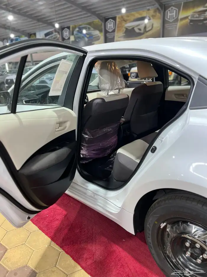 تويوتا   كورولا XLi استاندر 2.0 بنزين 2025جديد 78.750شامل 20