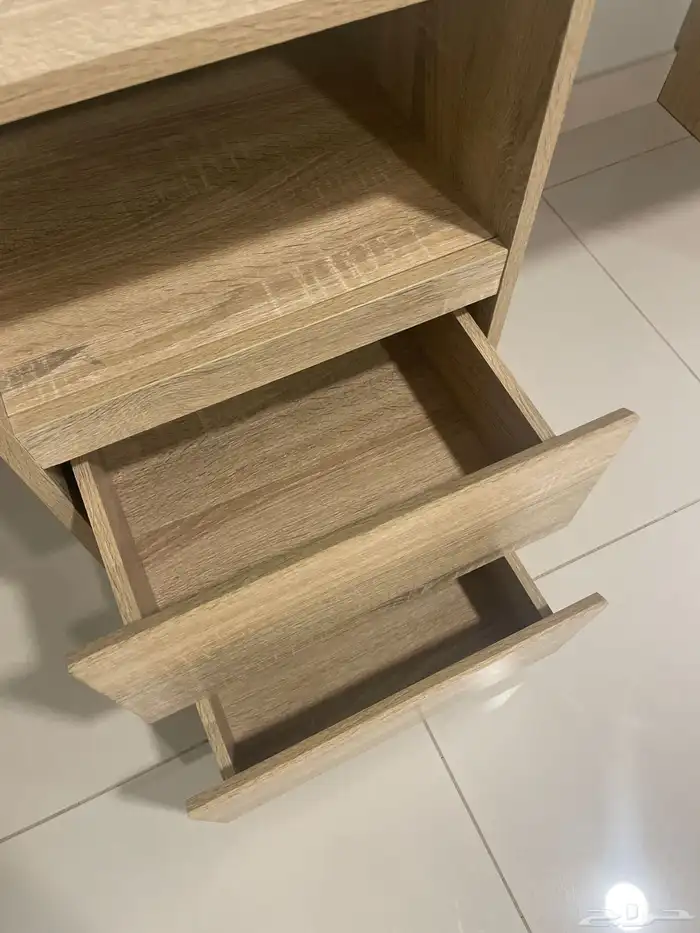 مكتب للعمل او الدراسة 2