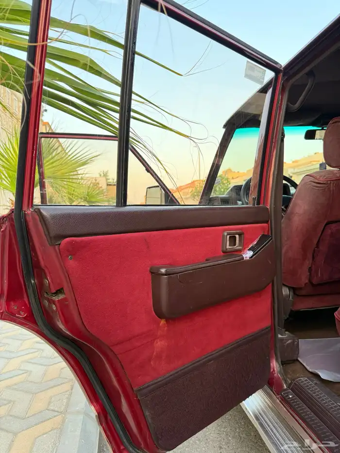 نيسان باترول كامل 1992 26