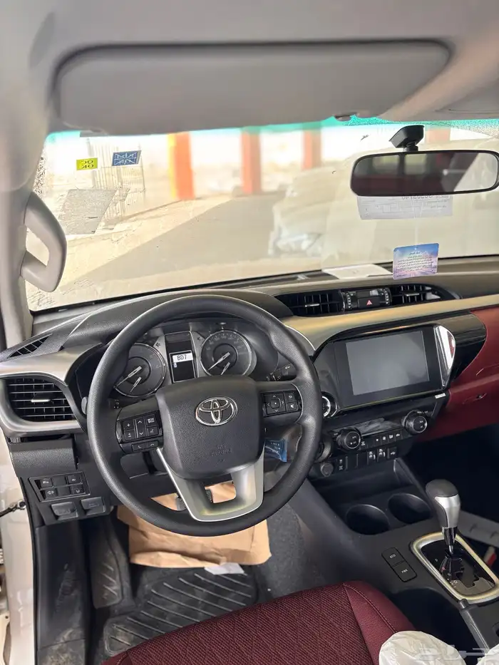 هايلكس فل كامل ديزل 2025 7