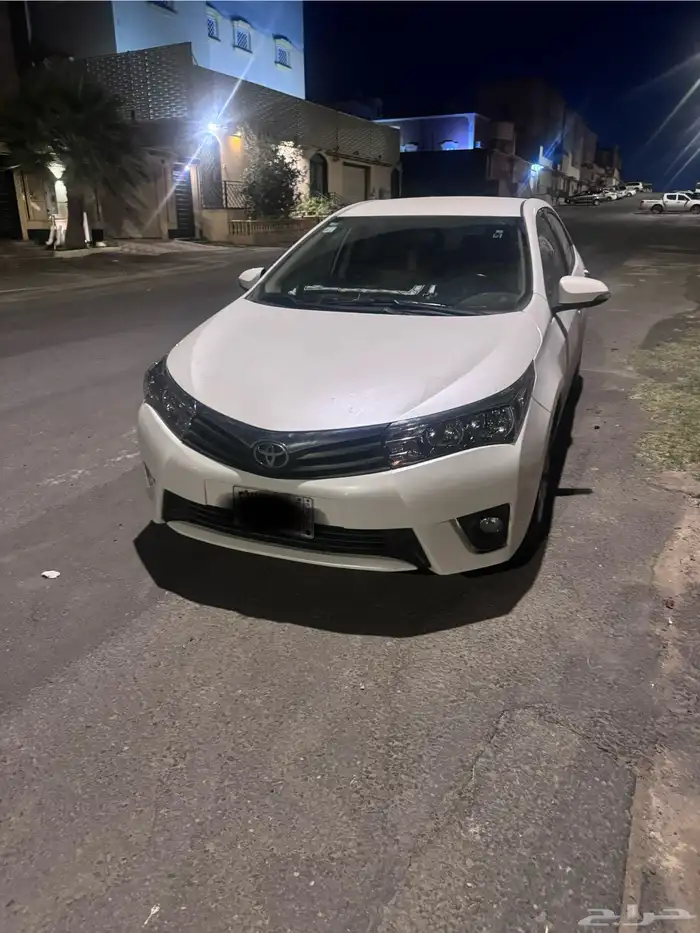 كورلا 2015ماشيه 390القير مكينه محركات شرط البدي فيه قطعتين 1