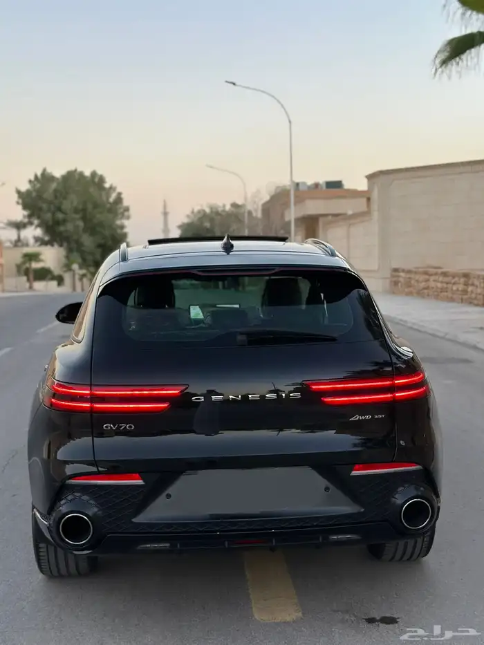 جنسس GV70 فل كامل 6 سلندر ماشيه 59 الف بدي وكاله 5