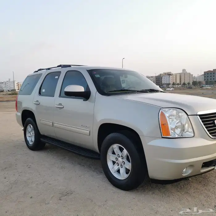 جمس يوكن 2014 مخزن 8