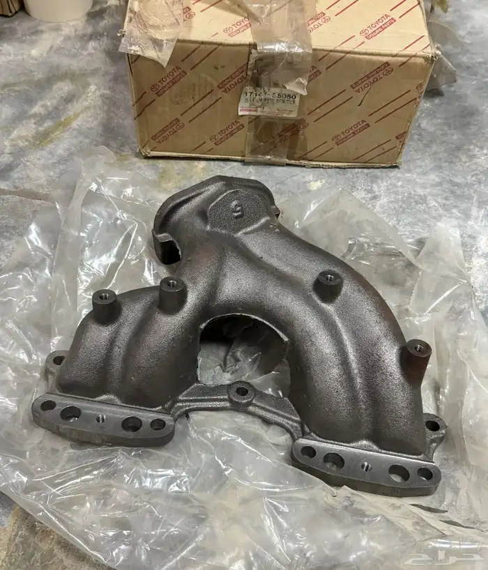 اقزوز هايلوكس اصلي جديد 21R 0