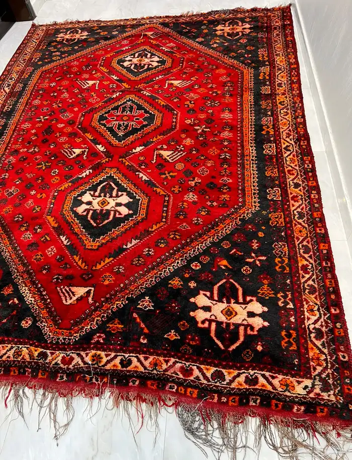 فرشة إيرانية صناعة يدوية قديمة ونادرة 2