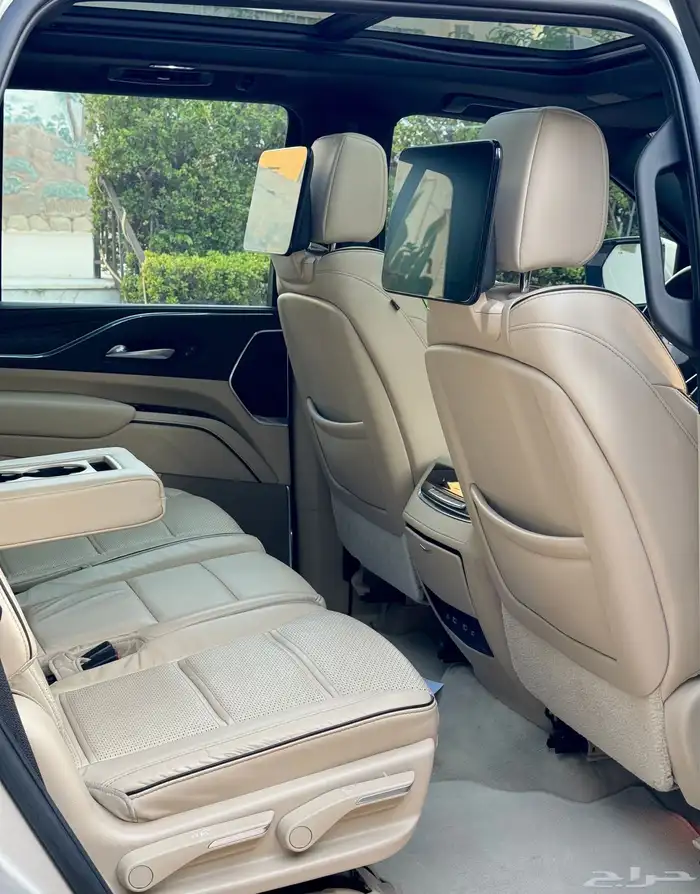 اسكاليد 2021 وارد الجميح 11