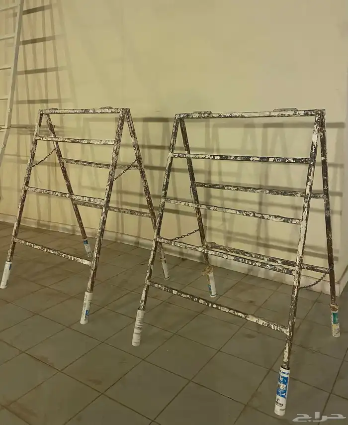 للبيع اثاث ( سقالات - سكوترات - دفايات ) 0