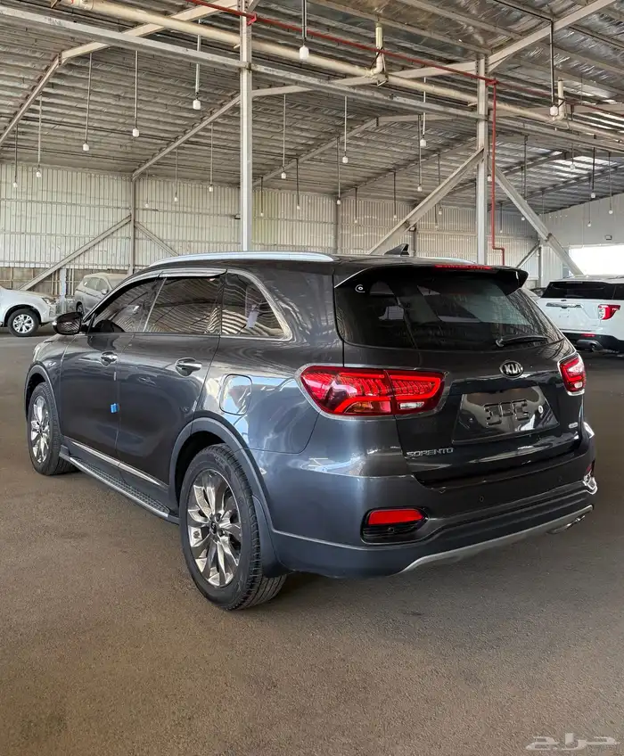 كيا سورنتو 2019 ديزل 5