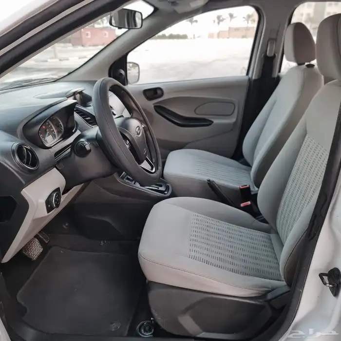 فورد فيجو 2017 نظيفة 7