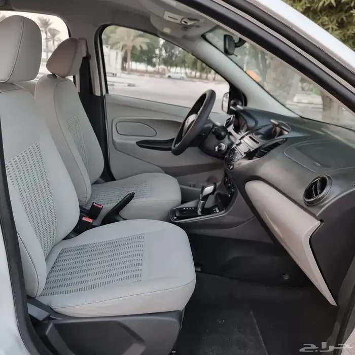 فورد فيجو 2017 نظيفة 9