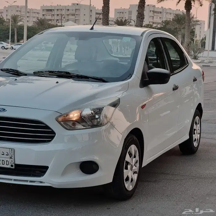 فورد فيجو 2017 نظيفة 5