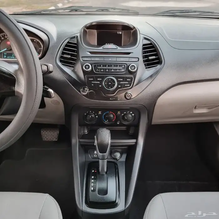 فورد فيجو 2017 نظيفة 13