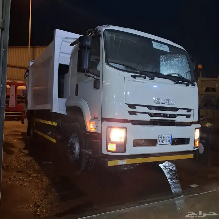 ضاغط نفايات ايسوزو 2025 2