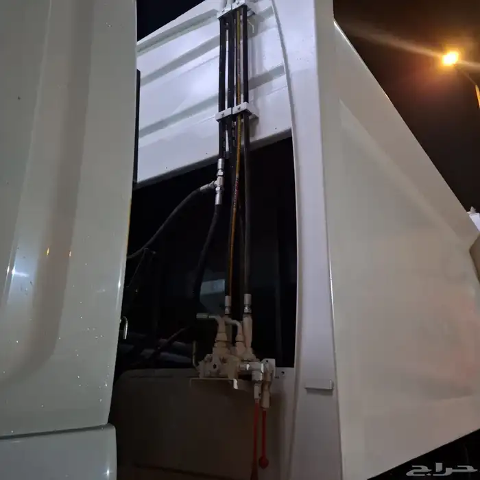 ضاغط نفايات ايسوزو 2025 4