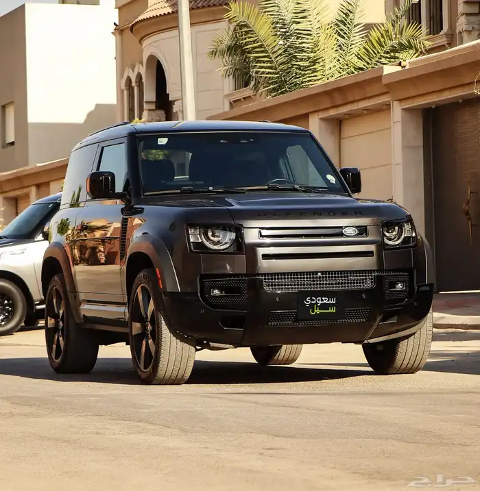 ديفندر 2022 وارد امريكا 5