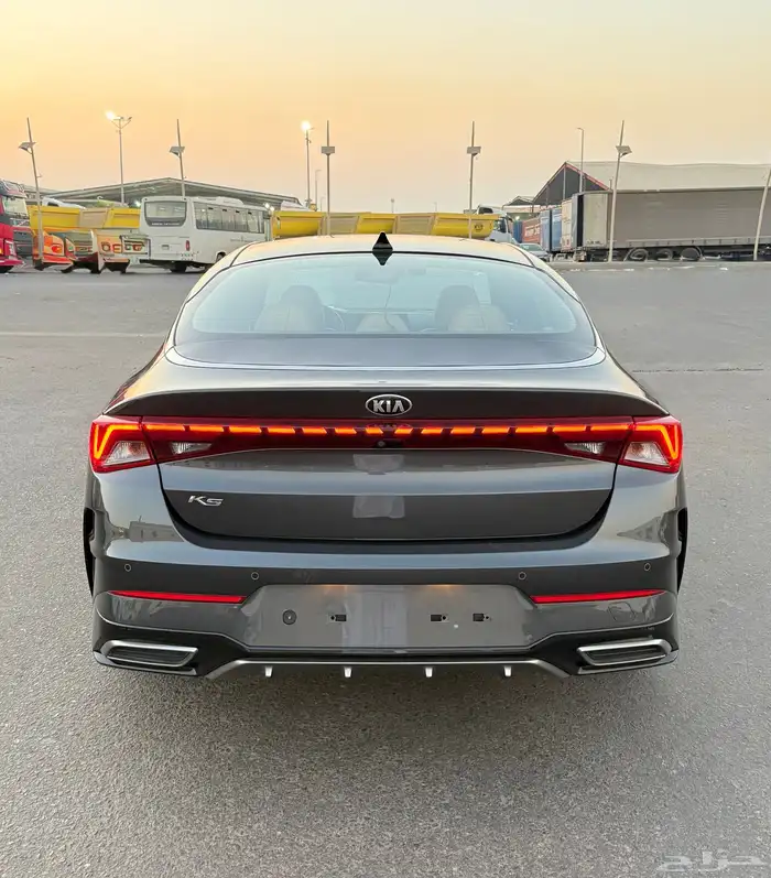 كيا K5 بنورما 2020 فل كامل داخل جملي بحالة الوكاله للبيع 4
