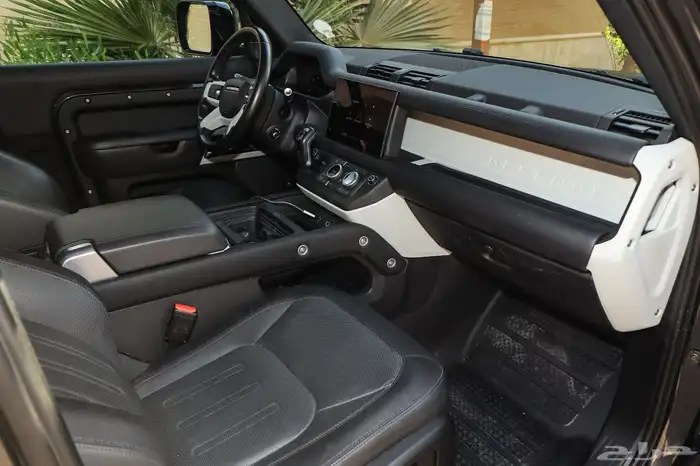 ديفندر 2022 وارد امريكا 7