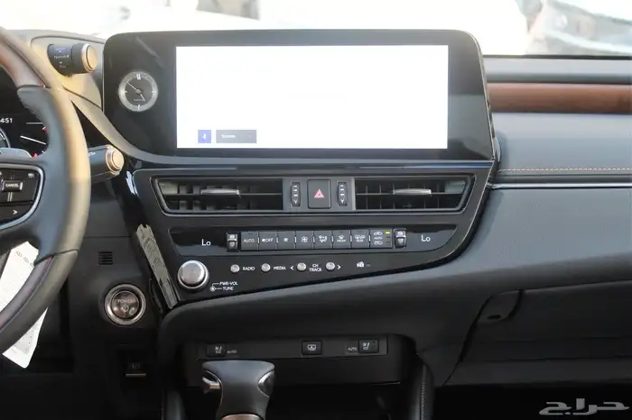 لكزس - ES300 HH هايبرد - 2025 - فل كامل - خليجي 13