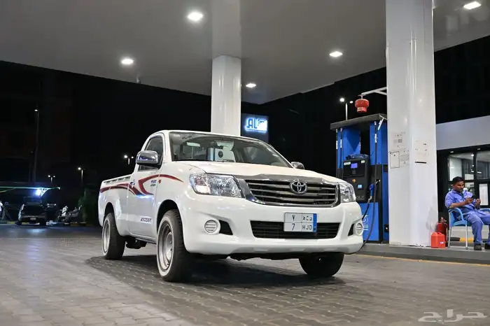 هيلوكس غمارة 2014 بدون اللوحة 3