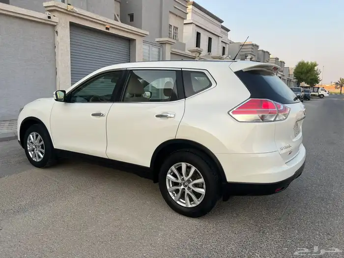 نيسان اكستريل 2017 10