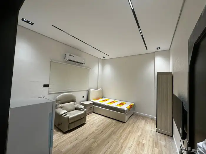 سويت مفروش للعزاب قريب من جامعة الملك فيصل 1