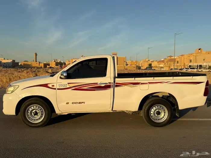 تويوتا هايلكس2015 غماره GL 2