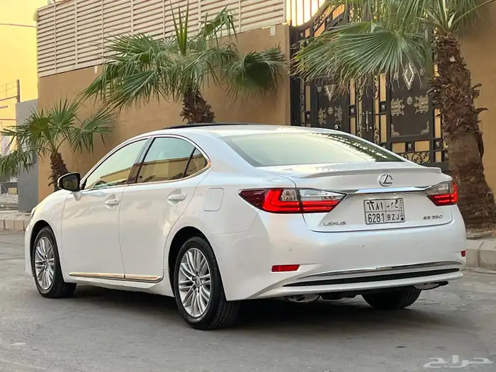 لكزس ES350 2016 (( بحالة ممتازة )) 3