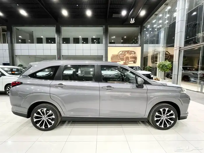 تويوتا فيلوز Veloz GLX 2025 اقل سعر 21