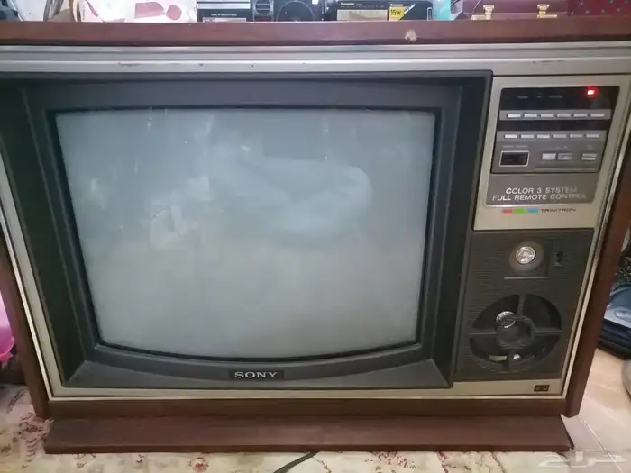 تلفزيون سوني خشبي قديم 0
