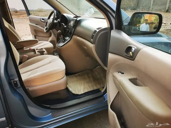 رابغ كيا كرنفال 2009 1