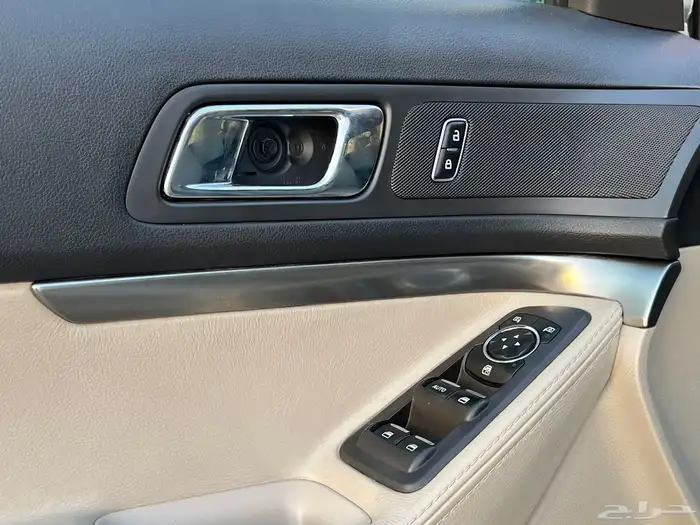 فورد اكسبلورر 2013 ( دبل بحالة الوكالة ) 16