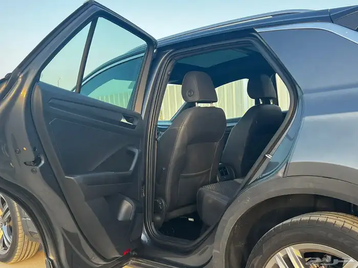 للبيع فولكس واجن تي روك 2021 R-lin 9