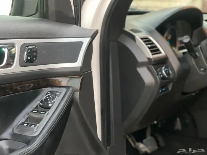 فورد اكسبلورر 2011 فل كامل بصمه 16