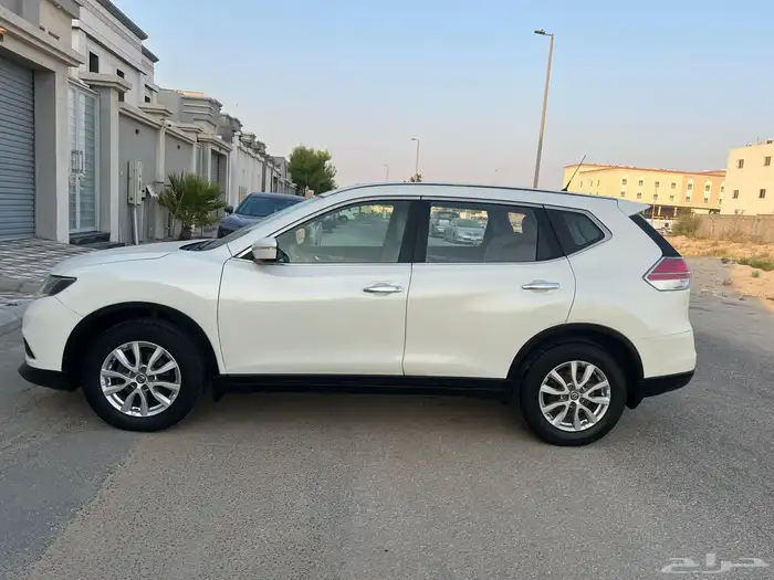 نيسان اكستريل 2017 2