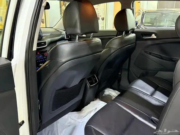 هيونداي - توسان - ديزل - 2019 ( بحالة ممتازة ) 13