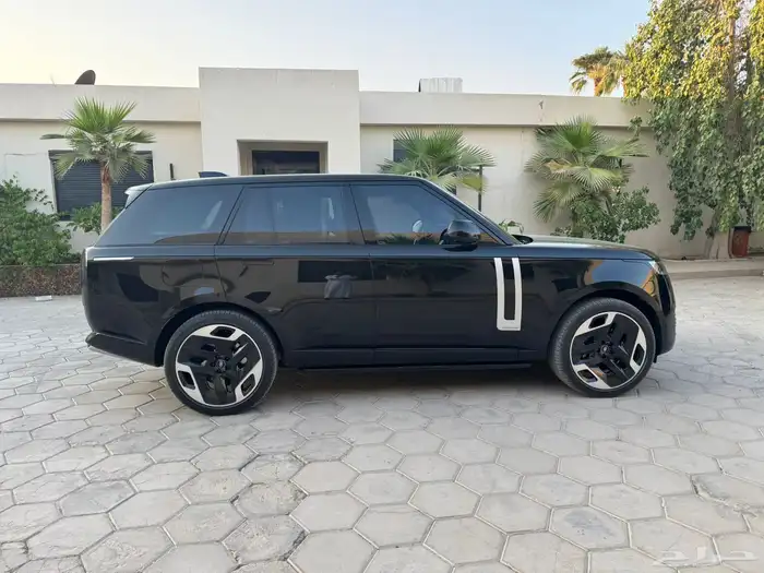 رنج روفر2024 اوتوباقرافي ناغي 3