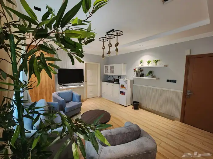 شقة مفروشة بحي النعيم للإيجار الشهري بالقرب من المطار 4