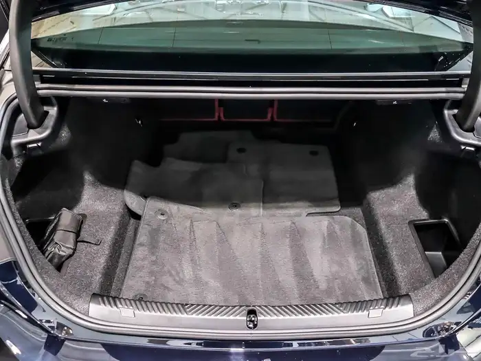 وارد من كندا _ استيراد العصيمي _BMW 530i _ 2024 24