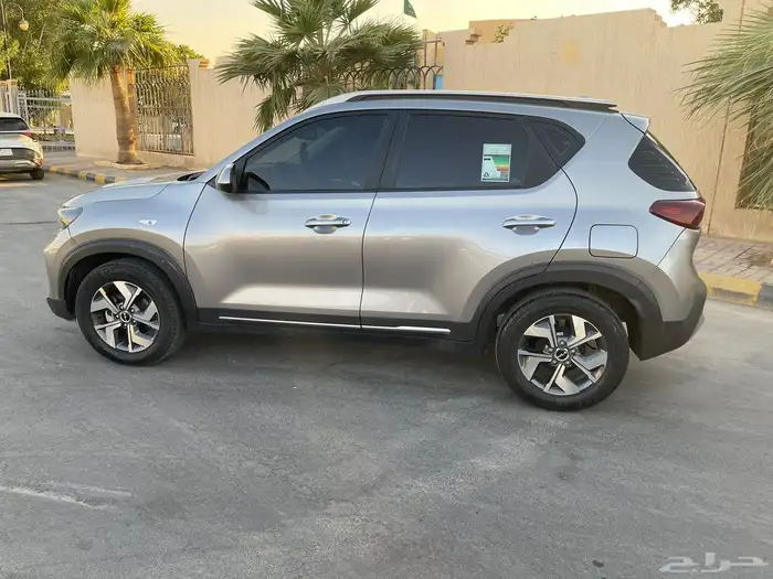 كيا سوينت 2023 14