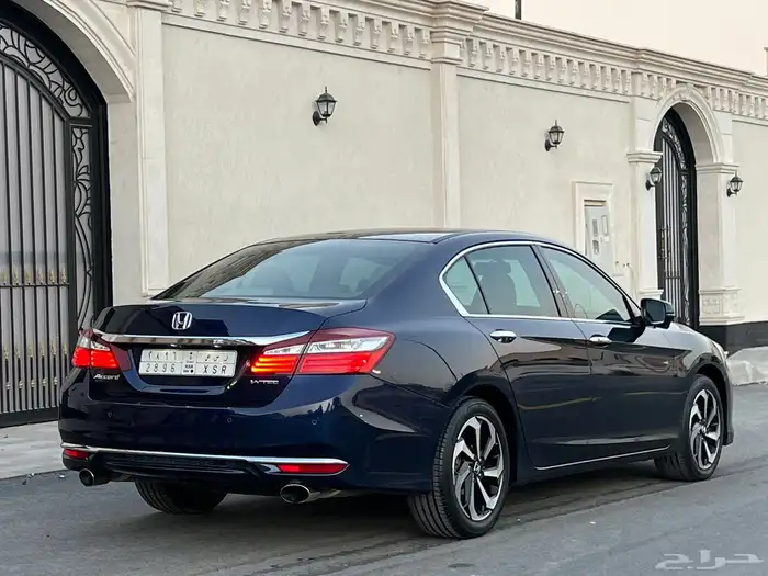 هوندا اكورد 2017 (( ممشى قليل ) 8