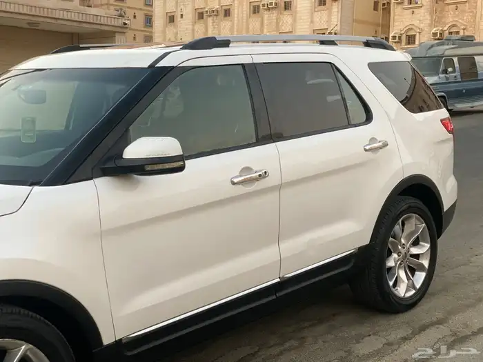 فورد اكسبلورر 2011 فل كامل بصمه 11