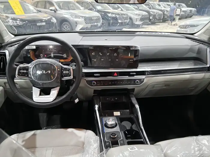 كيا سورنتو GL هايبرد 2025 3