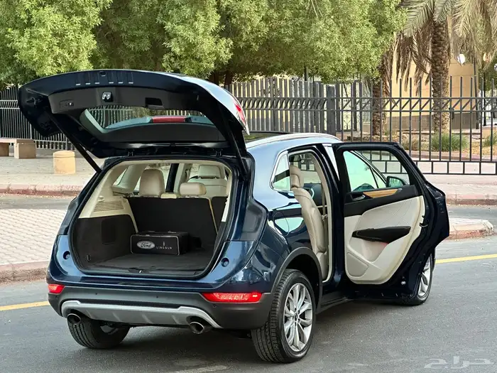 لنكولن MKC 2015 ( بحالة الوكالة ) 16